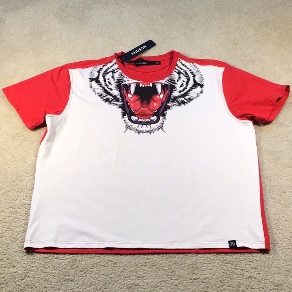 NWT Hudson Tee